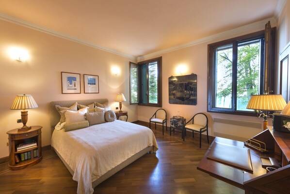 Villa, Balcony | 7 bedrooms, iron/ironing board, free WiFi - Villa Paola in Padova (Saonara)