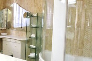 Dusche, Haartrockner