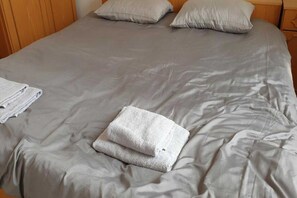 2 bedrooms, free WiFi