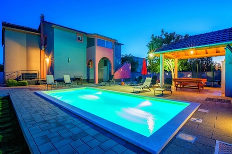 Pool. Holiday Home Marinela - Four Bedroom Holiday Home with Swimming Pool