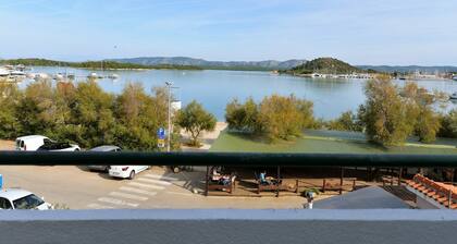 Apartments Helena - One bedroom apartment with Balcony and Sea View - A1