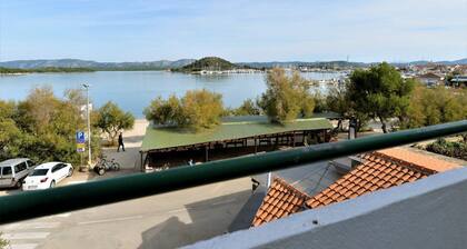 Apartments Helena - One bedroom apartment with Balcony and Sea View - A1