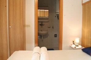 2 Schlafzimmer, Bügeleisen/Bügelbrett, kostenloses WLAN