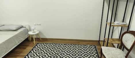 2 bedrooms, WiFi (free)