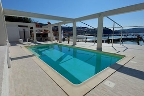 Pool - Apartment Marta - One Bedroom apartment with sea view (Rab)