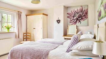 4 soverom, strykejern/-brett, wi-fi og sengetøy