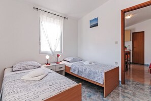 1 bedroom, Internet