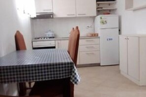 Dining - Apartment Mijatovic (Vodice)