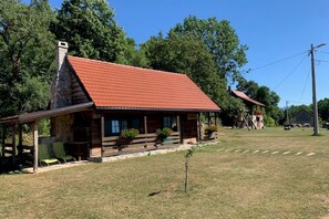 Exterior - Holiday Home Anka (Gospic)