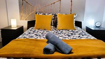 2 chambres, Wi-Fi gratuit, draps fournis