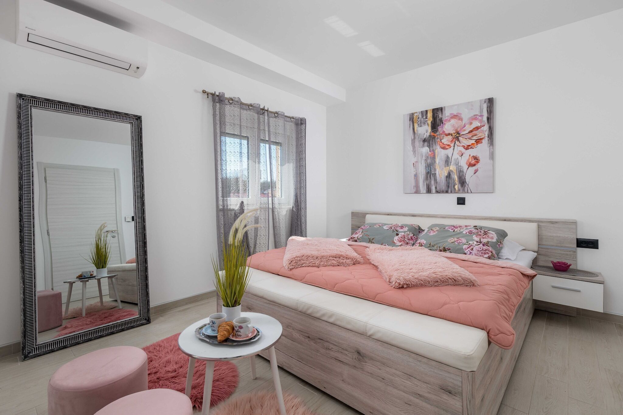 5 Schlafzimmer, Bügeleisen/Bügelbrett, Reisekinderbett, kostenloses WLAN