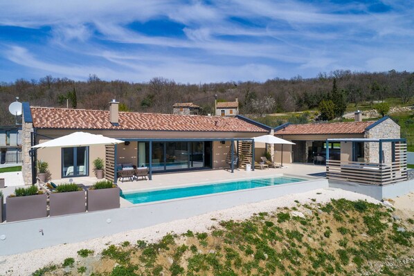 Pool - Villa Noeli with Swimming Pool (Hum)