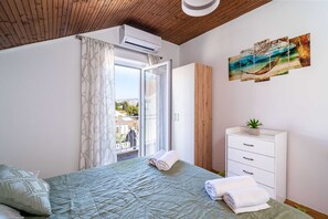 1 bedroom, iron/ironing board, travel cot, free WiFi - Apartment Dorica - Two Bedroom Apartment with Terrace (Dubrovnik)