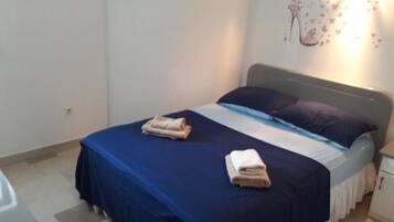 1 Schlafzimmer, Bügeleisen/Bügelbrett, kostenloses WLAN
