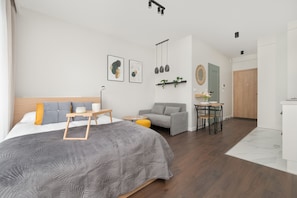Studio, Balcony | Living room - Zabrska Studio With Parking by Renters (Katowice)
