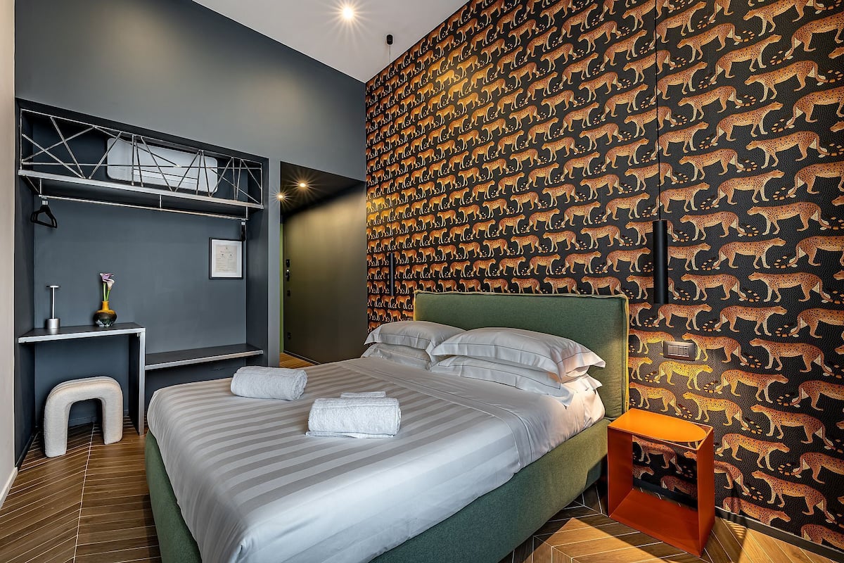 Deluxe tweepersoonskamer | Luxe beddengoed, donzen dekbedden, bedden met traagschuimmatras