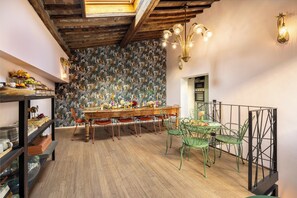 Free daily cooked-to-order breakfast - Residenza Madiba (Florence)
