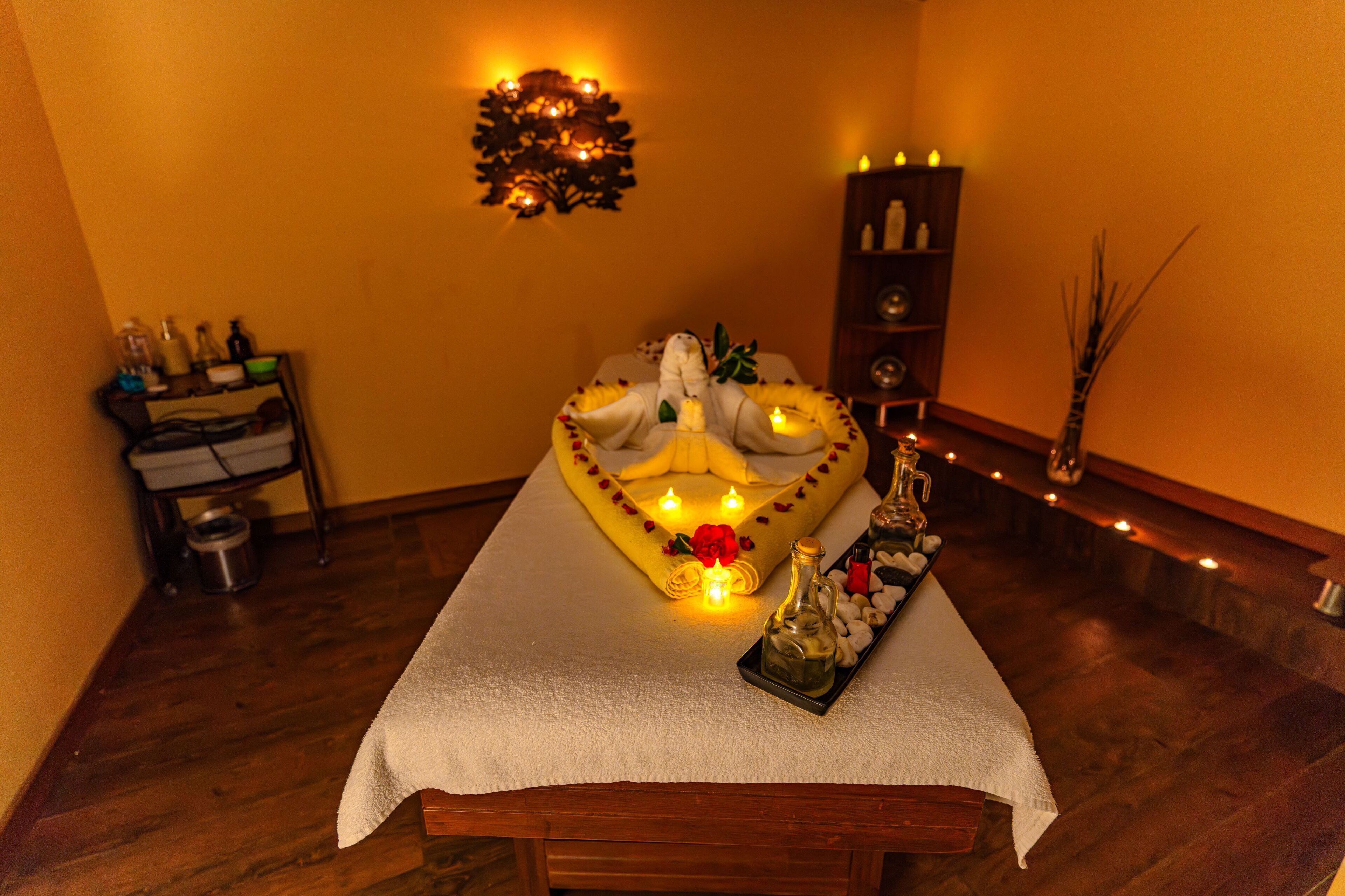 Sauna, aguas termales y masajes 