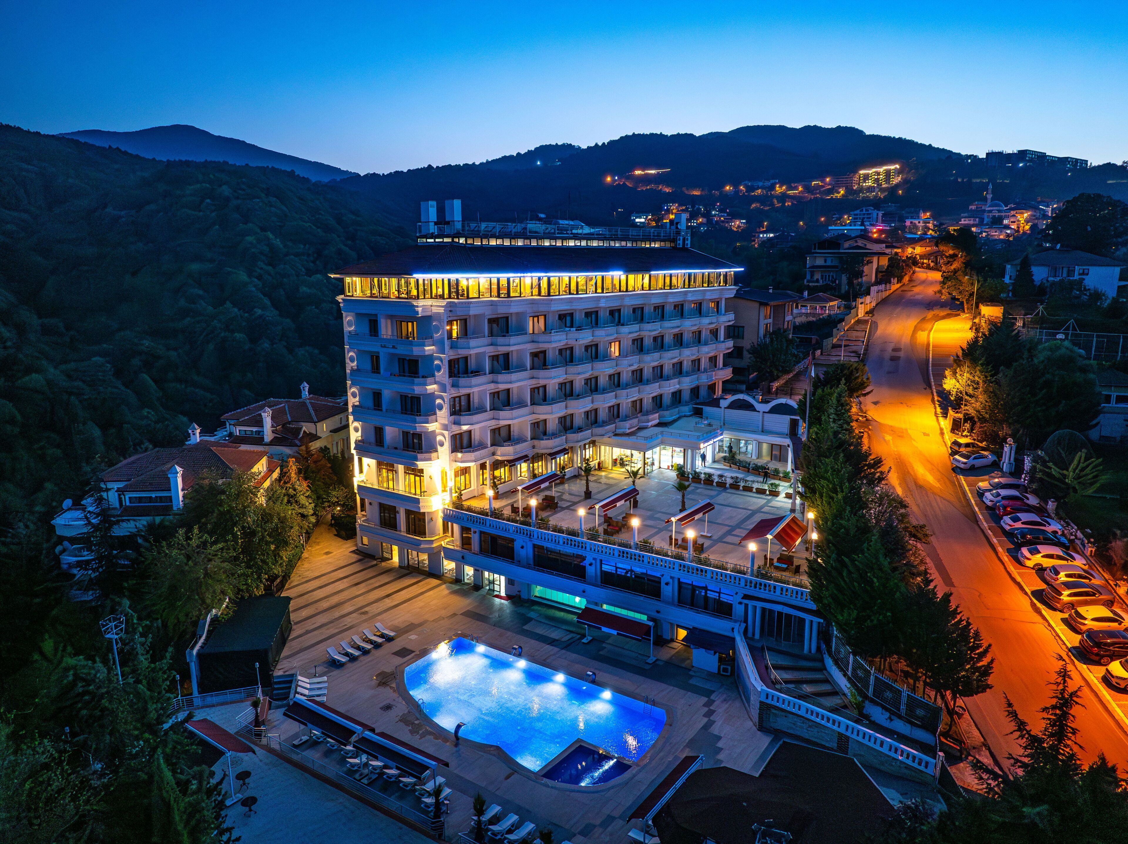 Konaklama yerinin ön cephesi