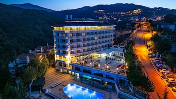 Konaklama yerinin ön cephesi