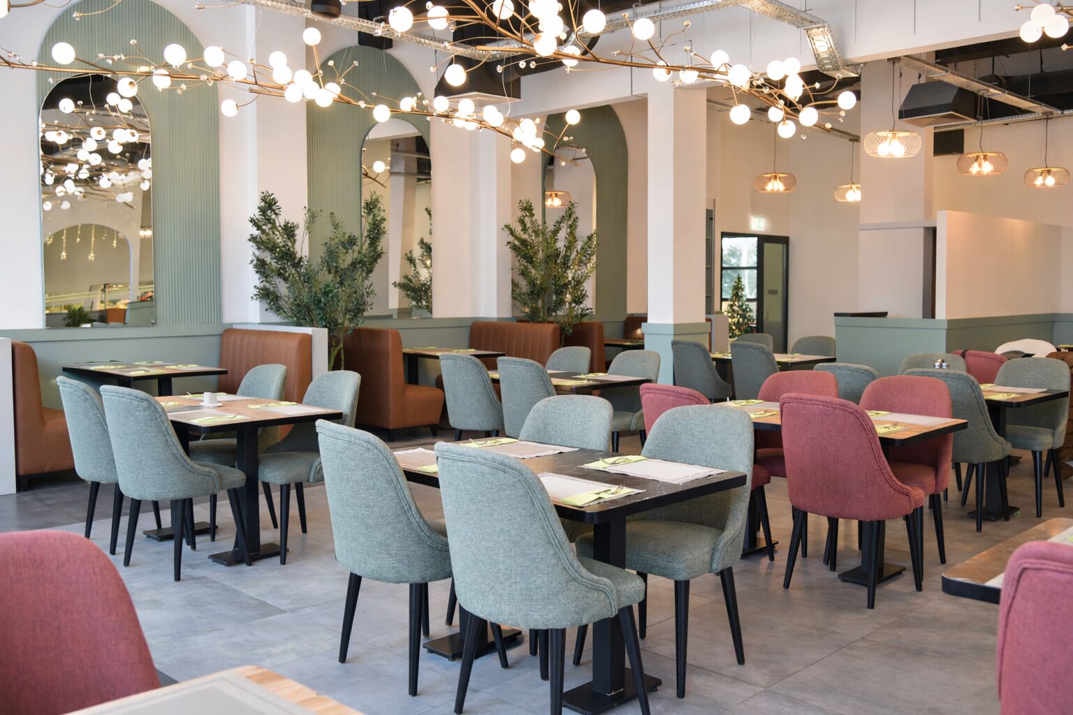 매일 뷔페 아침 식사(1인당 EUR 18.9)