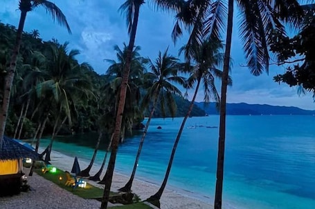 Private beach nearby, fishing