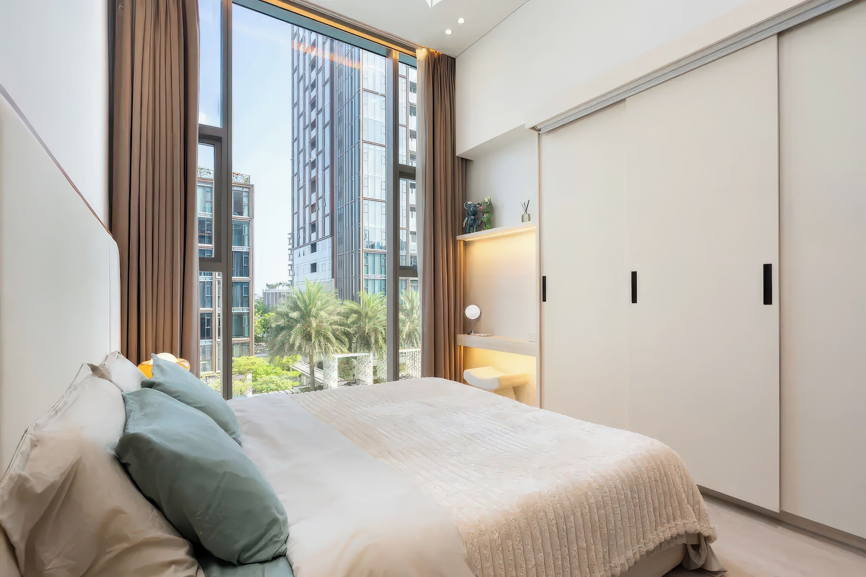 Superior Apartment, 1 Bedroom, City View | Minibar, desk, laptop workspace, soundproofing