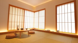 Suite, 2 Bedrooms, Balcony