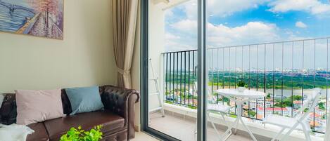 Appartement Supérieur, 3 chambres, cuisine, vue ville | Vue de la chambre