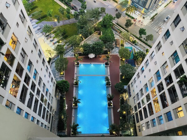 Pool inomhus/utomhus