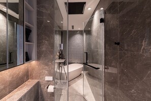 Superior Apartment, 3 Bedrooms, Kitchen, City View | Bathroom | Hair dryer, slippers, towels, soap - The Opera Residence - Pool & Sauna (Ho Chi Minh City)