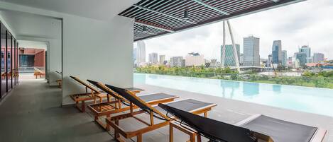 Sundeck