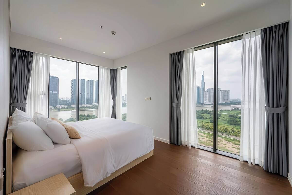 Business Apartment, 3 Bedrooms, 2 Bathrooms, City View | 2 bedrooms, minibar, desk, laptop workspace