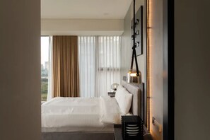Superior-Apartment, 4 Schlafzimmer, Küche, Stadtblick | 2 Schlafzimmer, Schreibtisch, laptopgeeigneter Arbeitsplatz