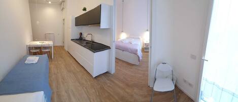 1 chambre, fer et planche à repasser, Wi-Fi, draps fournis