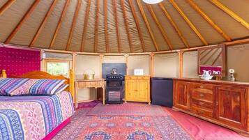 Cabin | Interior