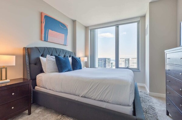 1 chambre, bureau, fer et planche à repasser, Wi-Fi