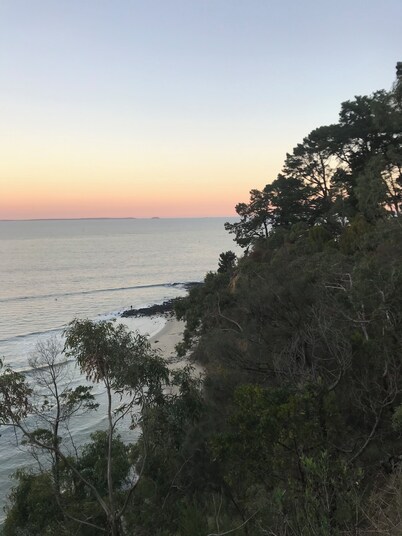 BEACH RETREAT - Old Shoreham: 4Bed, Walk 2 Beach Cafe/GenStore, Family Friendly!