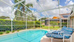 House | 4 bedrooms - Cozy Spacious 4-bedroom Villa With Private Pool in Southern Dunes Golf Country Club (Haines City)