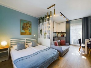 Iron/ironing board, WiFi, bed sheets - Starowiślna 37 | Cosy Studio in Kazimierz | A/C (Kraków)