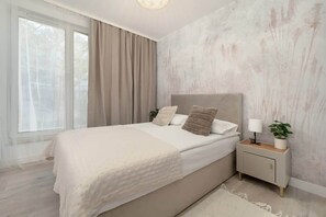 2 habitaciones, tabla de planchar con plancha, wifi y ropa de cama 