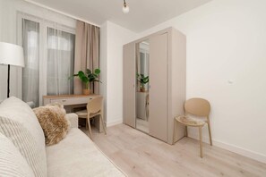 TV - Słoneczna 1A | 2-bedroom Apartment | Wi-Fi (Katowice)