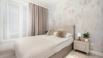 2 makuuhuonetta, silitysrauta/-lauta, Wi-Fi, vuodevaatteet