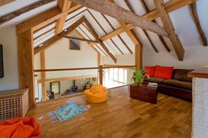 House | Living area | Fireplace - Jurston Lane Barn Family Retreat (Wellington)