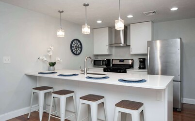 Jennifer's Penthouse 2 Floors - Amazing City View!