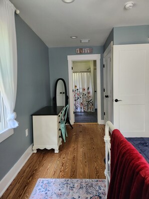 3 chambres, accès au Wi-Fi (inclus), literie fournie