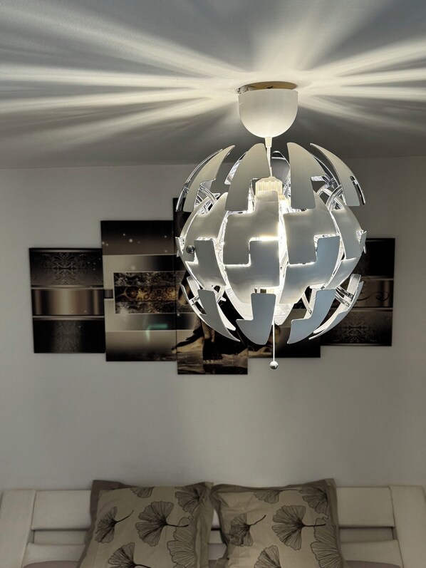 1 soverom, wi-fi (inkludert) og sengetøy