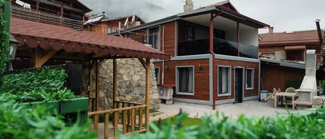 Villa, 2 Schlafzimmer, Seeblick | Hochwertige Bettwaren, schallisolierte Zimmer, kostenloses WLAN