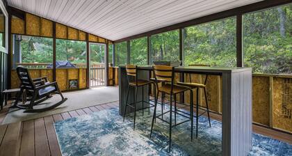 New! Lynx Lodge - Luxury Mountain Modern Home - Sleeps 14-16, great rates!