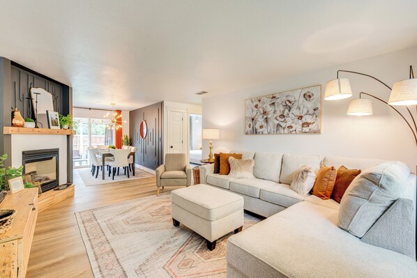 Apartment (2 Bedrooms) | Front of property